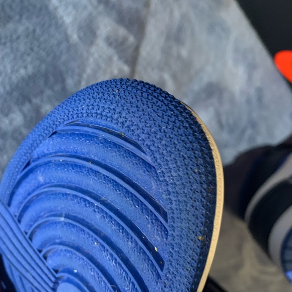 Jordan 1 Royal Toe - Picture 4 of 8